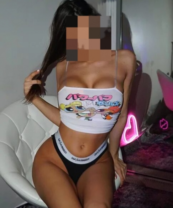 Любвеобильная и ненасытная блондинка с обворожительной улыбкой приглашает на встречу, где вас ждет искренность, страсть и море удовольствия. Звони, и я сделаю твои фантазии реальностью! 4122, 25 лет